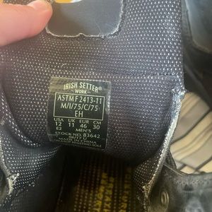 Size 12 Irish setter boots black.